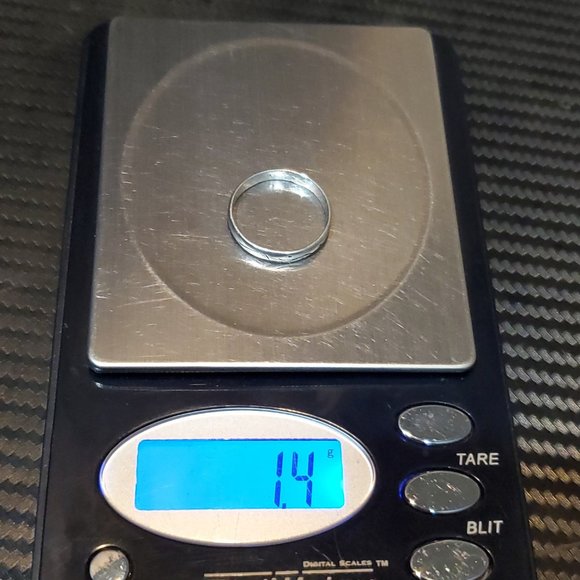 Size 7 925 Sterling Silver Unique Random Symbols Ring - Picture 6 of 6